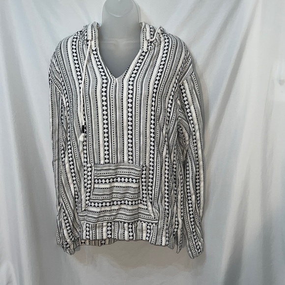 Beach By Exist Monochrome Patterned Hoodie - Picture 1 of 10
